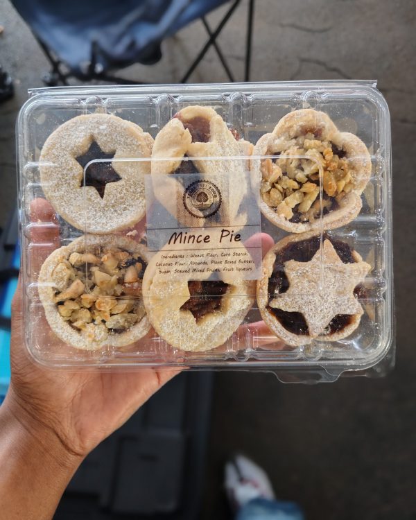 Plant Based Fruit Mince Pie (Seasonal) - Image 2